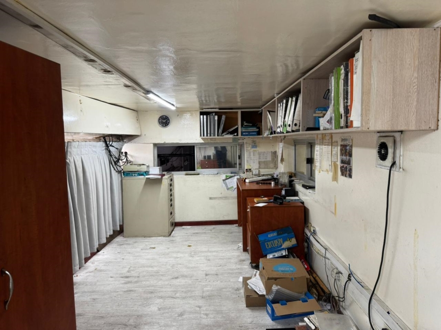 6 Bedroom Property for Sale in Tuscany Glen Western Cape